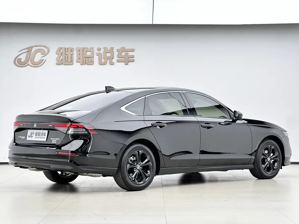 Honda Accord Accord 2025 RuiT-Motion 260TURBO Luxury Edition 2024 — миниатюра 2