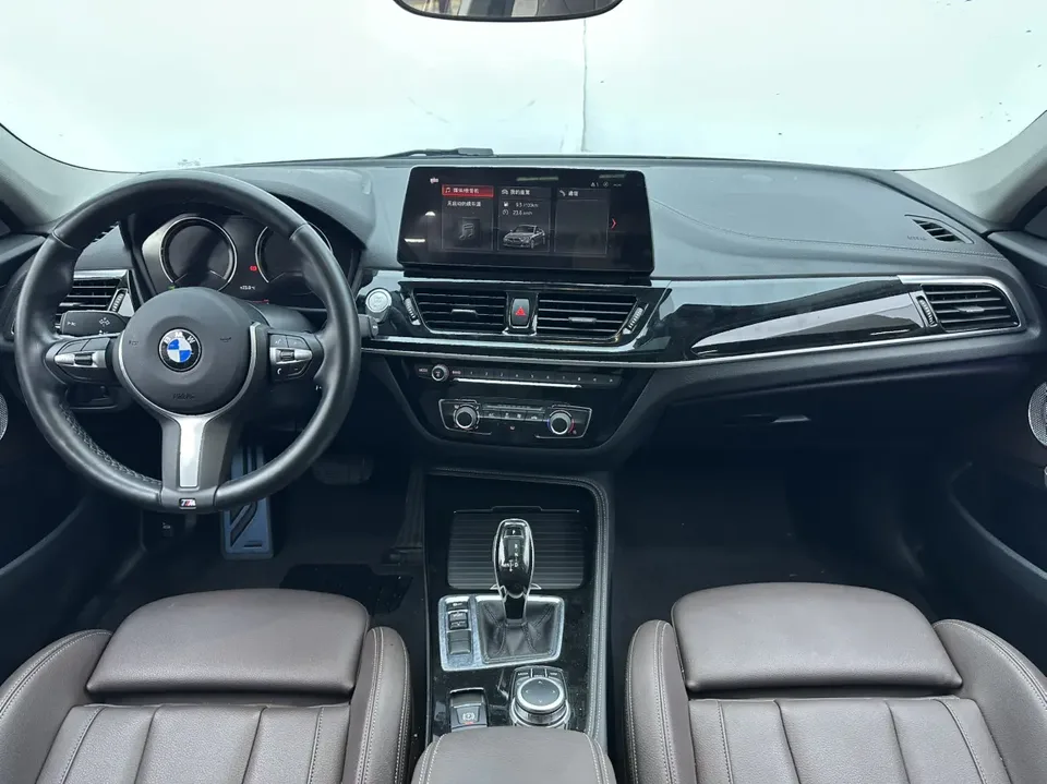 BMW 1 Series BMW 1 Series 2021 125i M Sport Night Edition 2022 — миниатюра 2