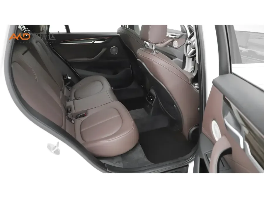 BMW X1 BMW X1 2022 xDrive25Li Exclusive Model 2022 — миниатюра 3