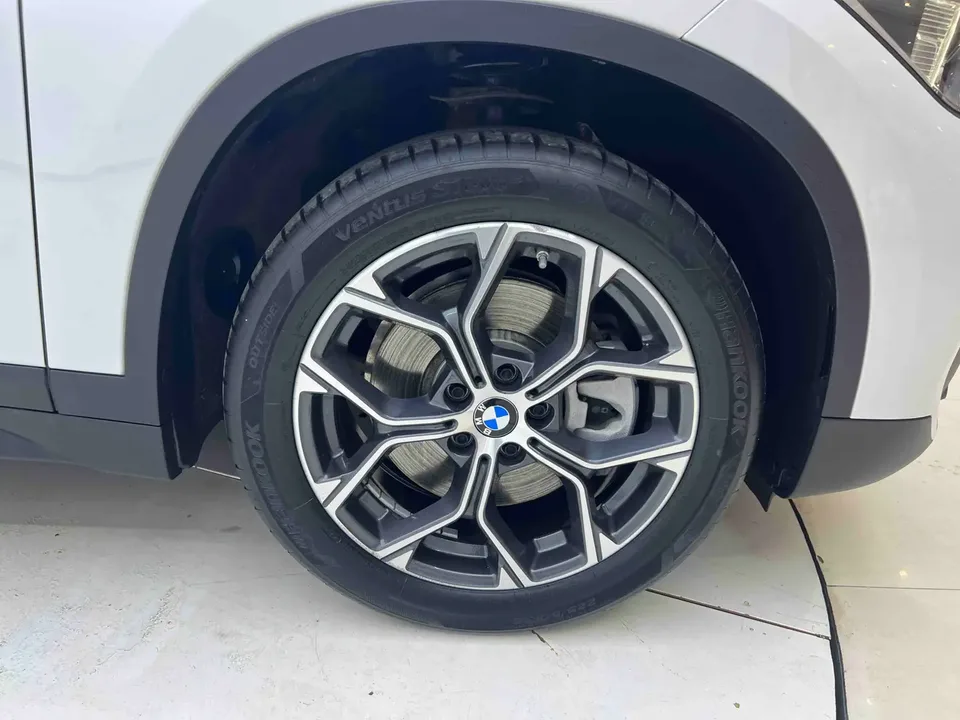 BMW X1 X1 2022 BMW X1 2022 sDrive25Li Leading Edition 2022 — thumbnail 2