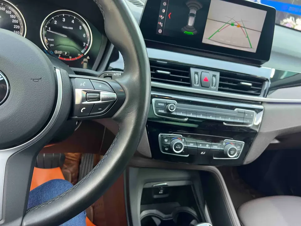 BMW X1 X1 2022 BMW X1 2022 sDrive25Li Leading Edition 2022 — thumbnail 3