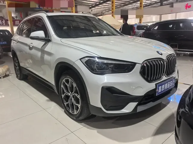 BMW X1 BMW X1 2022 sDrive25Li Leading Edition 2022 — миниатюра 2