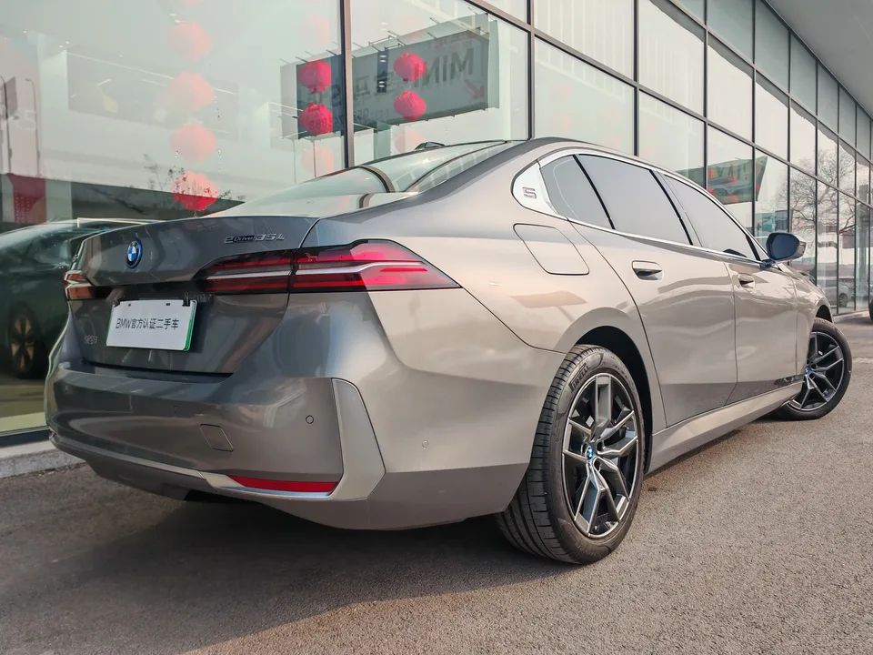 BMW i5 BMW i5 2024 eDrive35L Premium Luxury Package 2025 — миниатюра 2