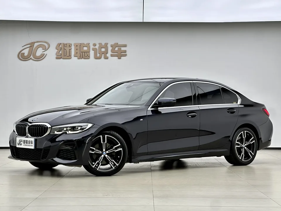 BMW 3 Series 2022