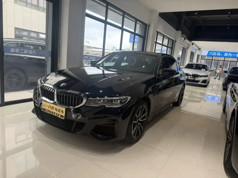 BMW 3 Series 2022