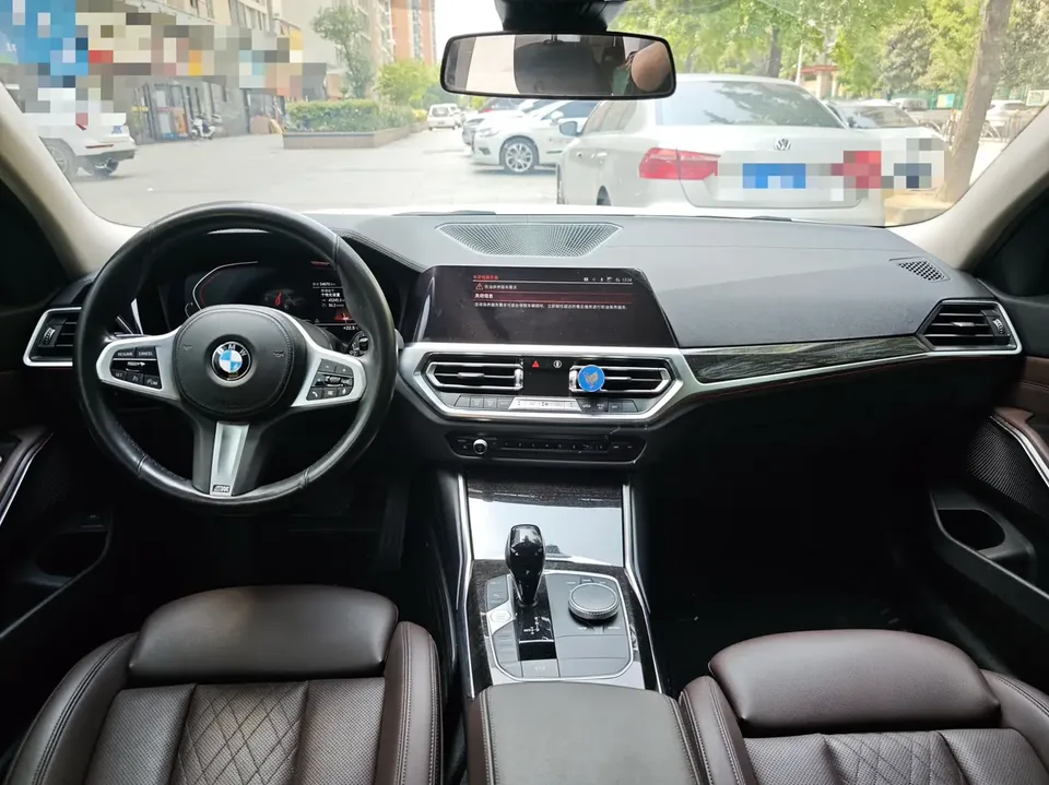 BMW 3 Series 3 Series 2022 BMW 3 Series 2022 325Li M Sport Night Edition 2022 — thumbnail 2