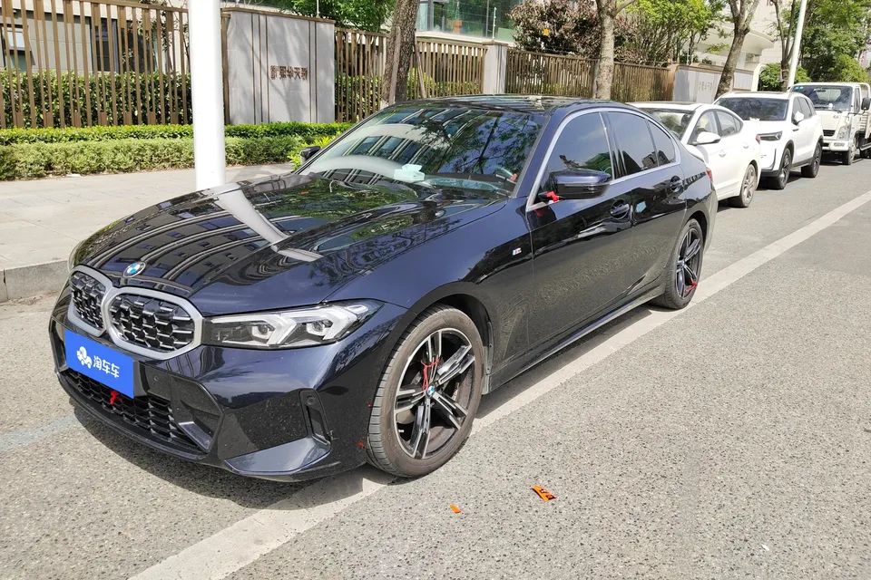 BMW 3 Series 2023