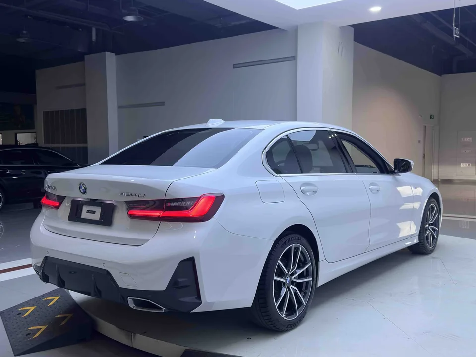 BMW 3 Series BMW 3 Series 2023 320Li M Sport Package 2023 — миниатюра 2