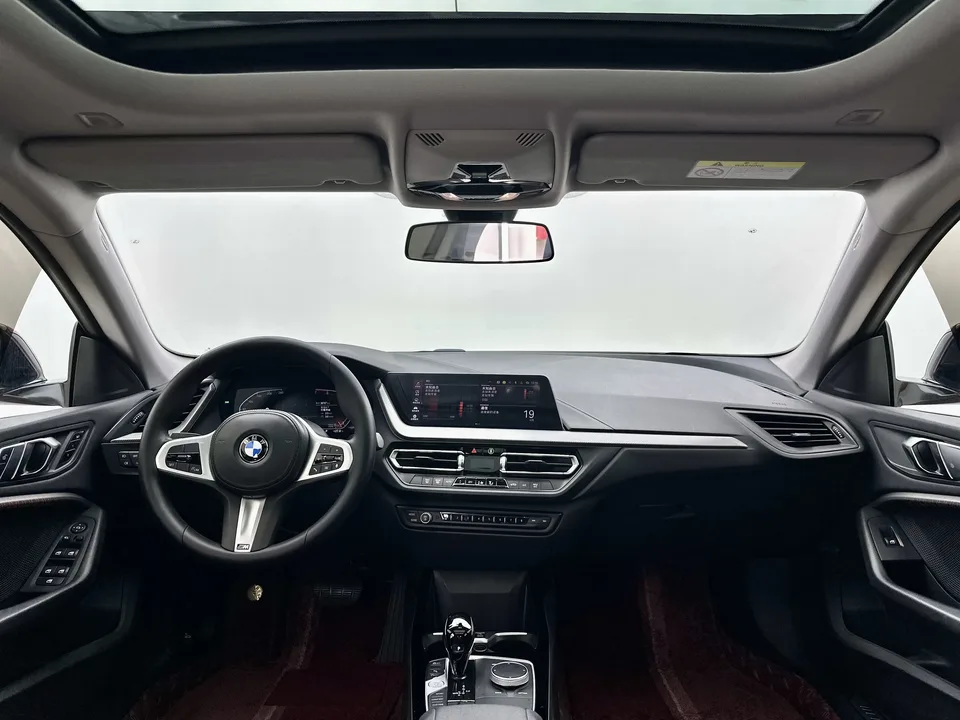 BMW 2 Series 225i Four-Door Coupe M Sport Package 2022 — миниатюра 3