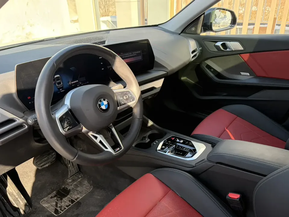 BMW 2 Series 225L M Sport Night Edition 2025 — миниатюра 4