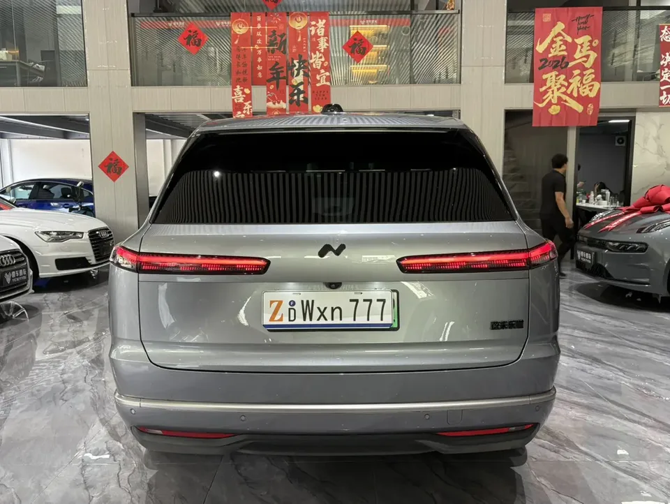 Ledao L90 L90 2025 six-seater Ultra 2025 — миниатюра 2