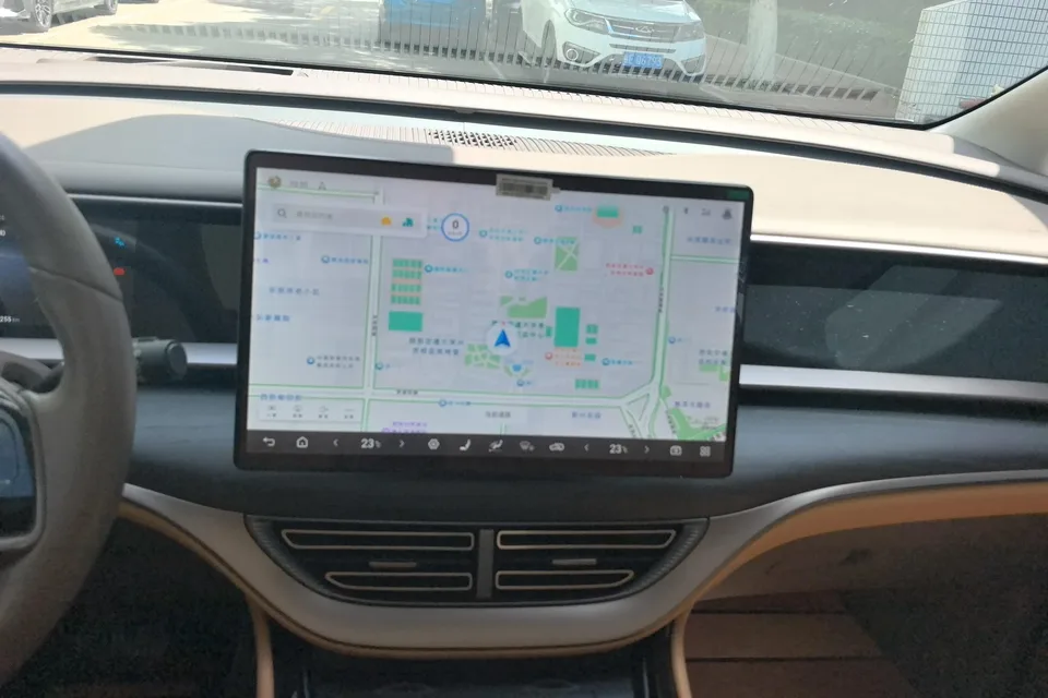 Denza D9 EV D9EV 2022 600 4WD Flagship Model 2023 — thumbnail 4
