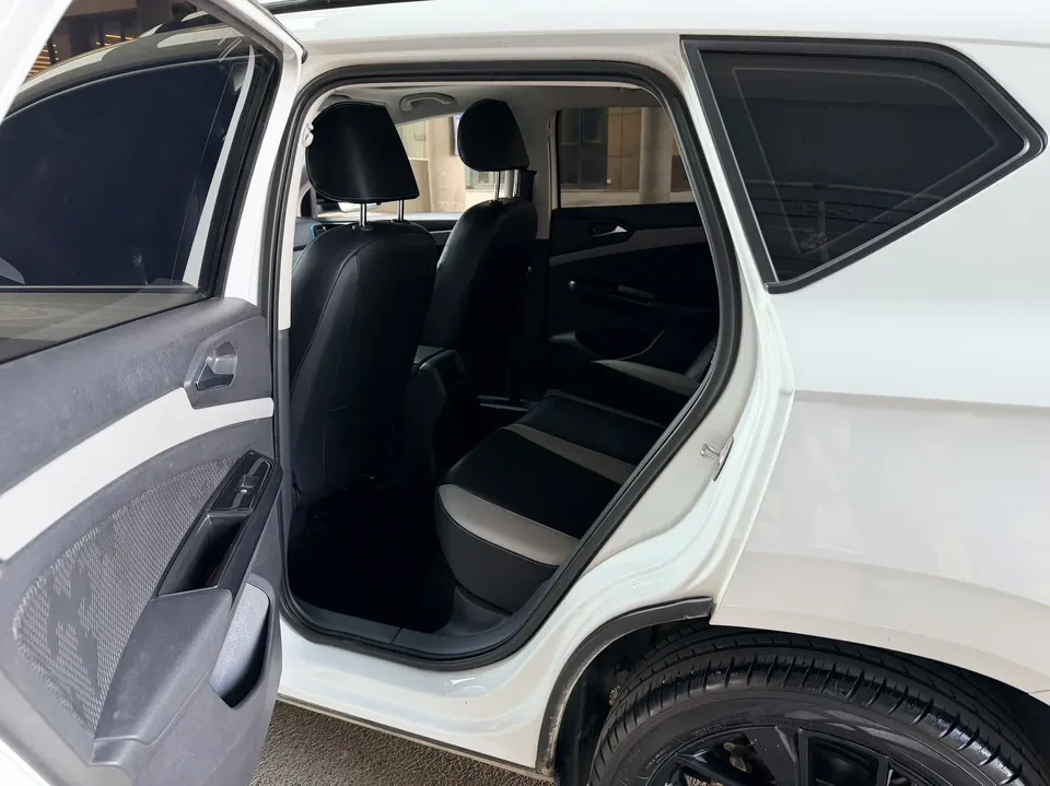 Jetta VS5 VS5 2022 280TSI automatic high-gloss enjoyment version 2023 — thumbnail 4