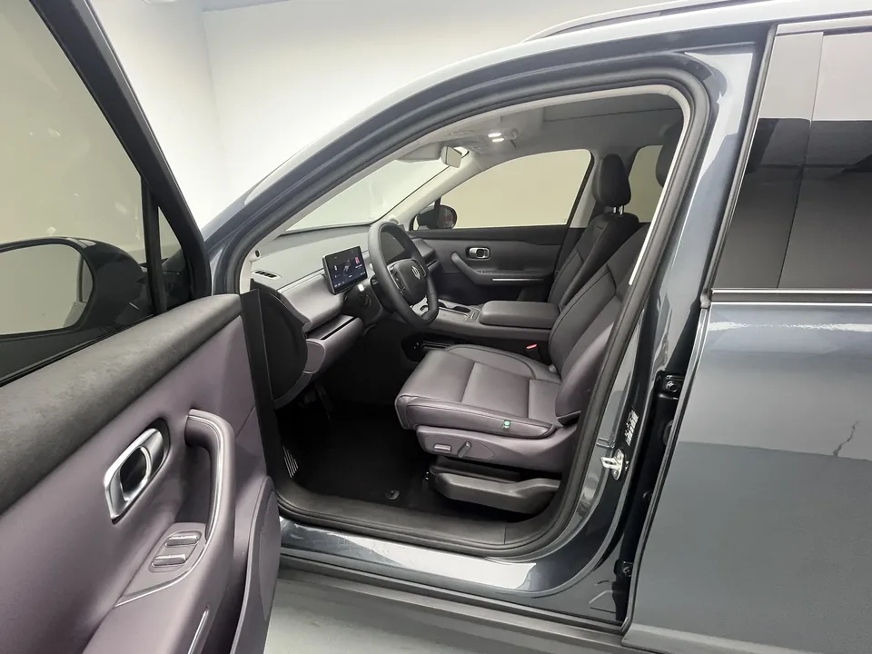 Leapmotor C16 pure electric version 520 premium version 2025 — миниатюра 5