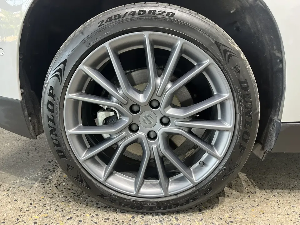 Leapmotor Zero running C10 Pure Electric 530 Smart Edition 2024 — миниатюра 5
