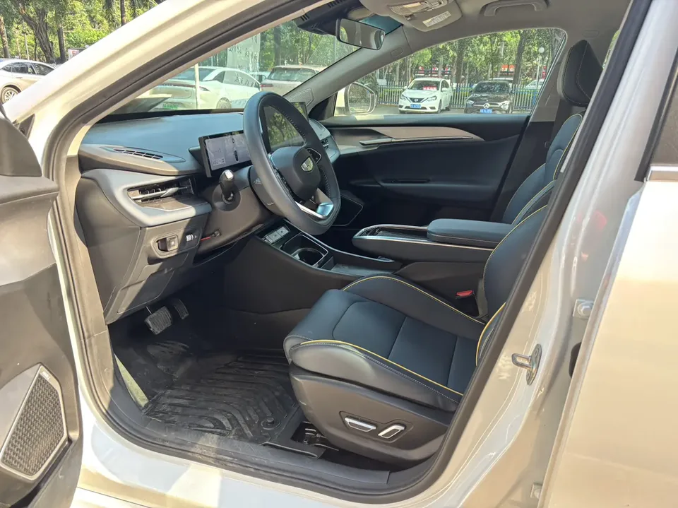 Geely Geometry G6 Geely Geometry G6 2024 500KM flagship model 2024 — миниатюра 5