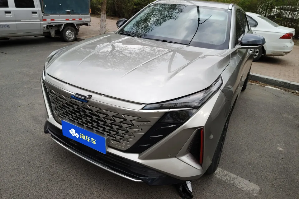 Oshan Changan Auchan Z6 2022