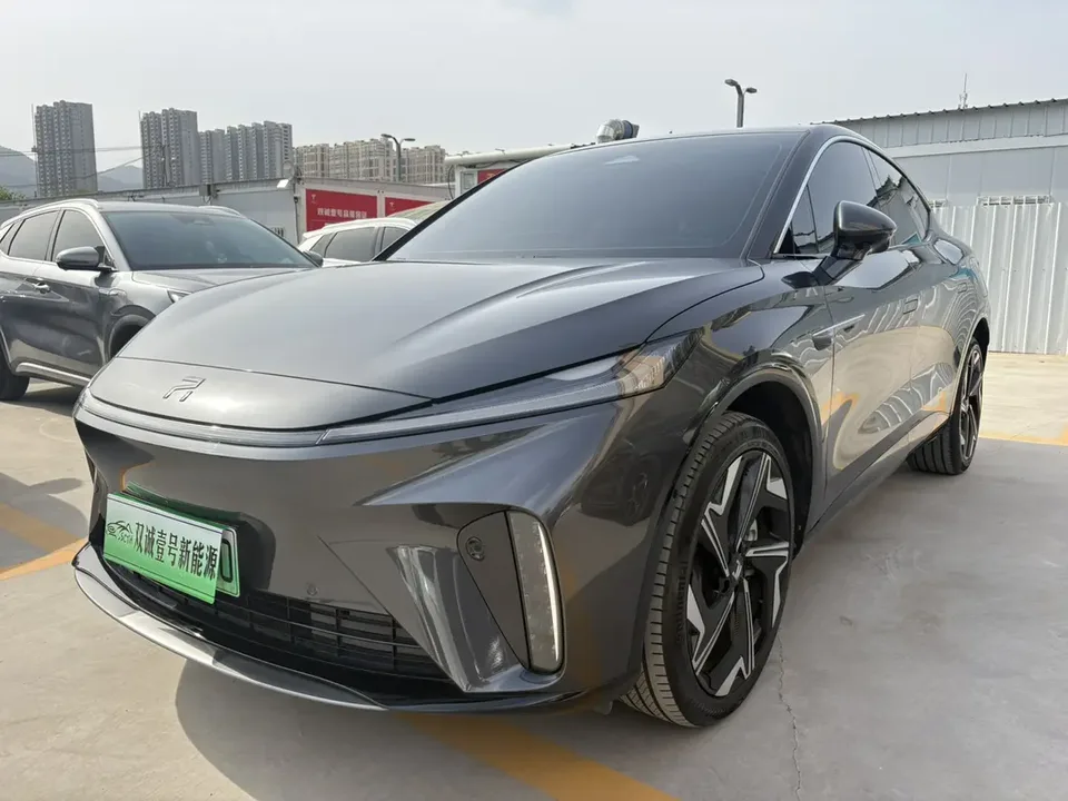 Rising Auto Feifan R7 2024