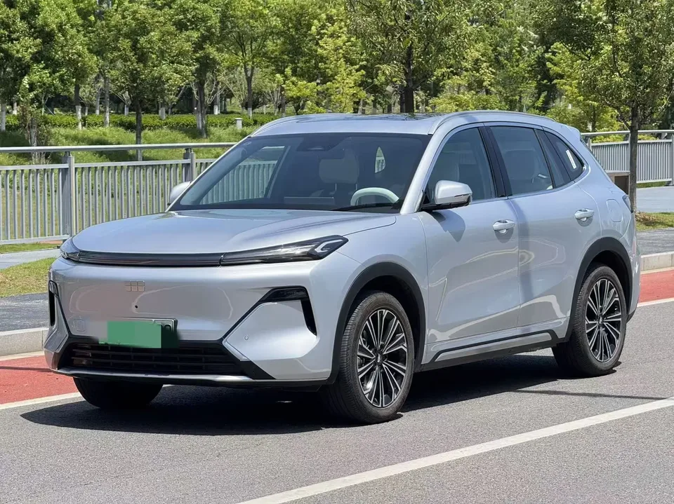 Geely Galaxy Starship 7 EM-i 2024