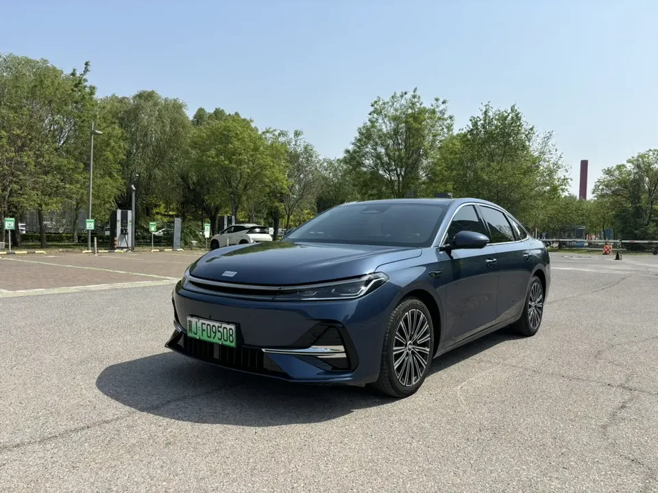 Geely Galaxy A7 EM 2025
