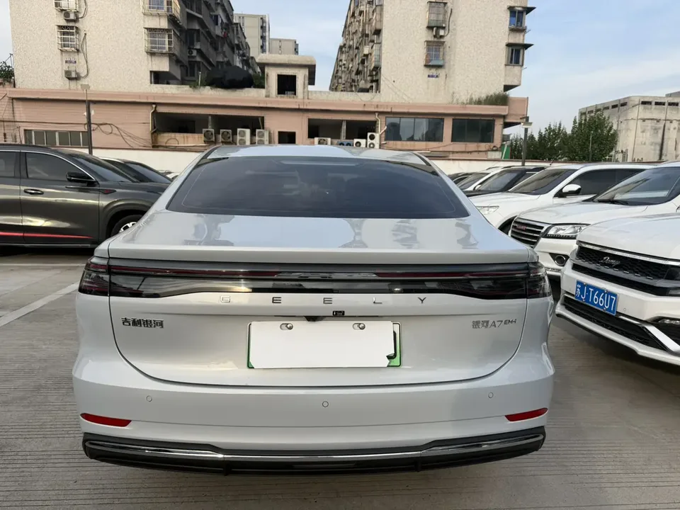 Geely Galaxy A7 EM Galaxy A7 EM 2025 150km Premium Edition 2026 — thumbnail 2