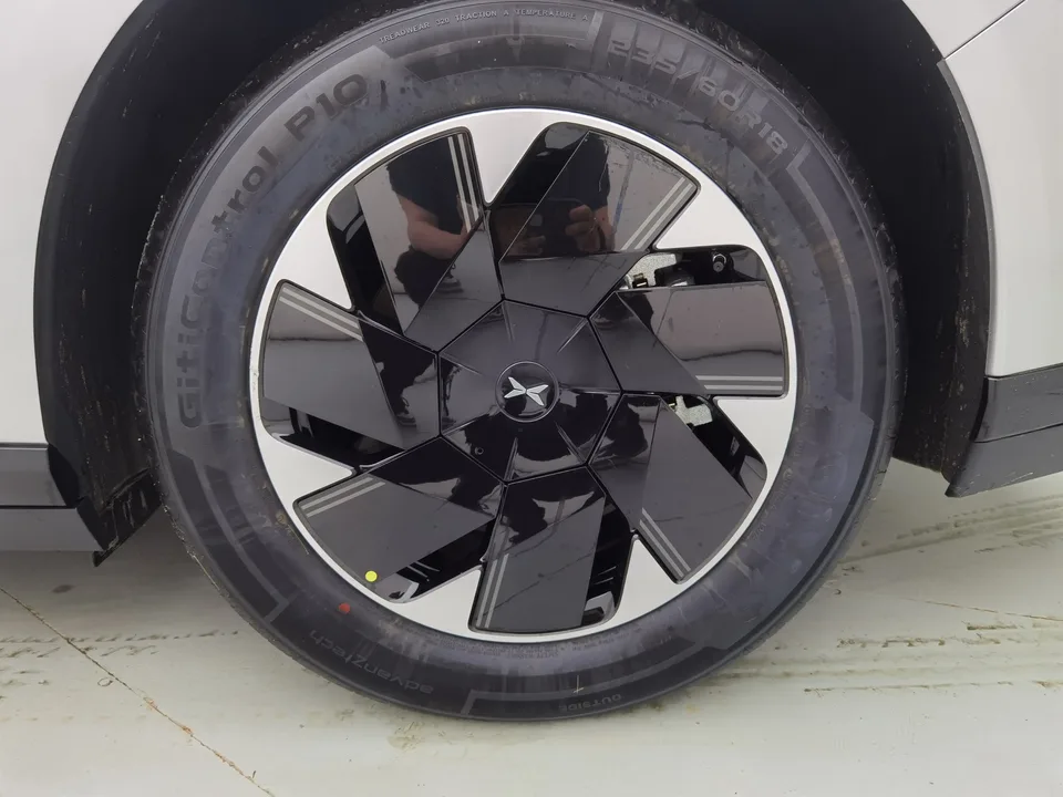 XPeng P7+ 2025