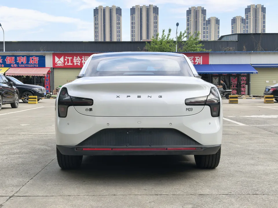 XPeng Xiaopeng MONA M03 600 Ultra-long-range Max version 2025 — миниатюра 2