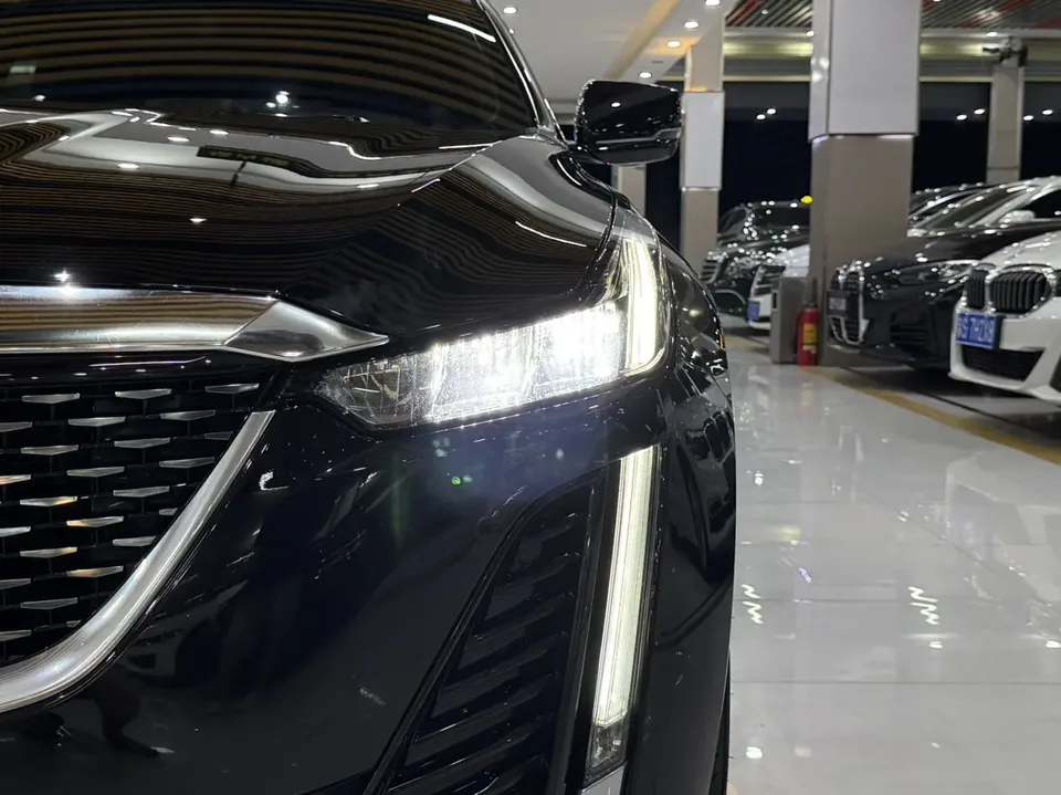 Cadillac CT5 28T Luxury Standard Edition 2023 — миниатюра 3