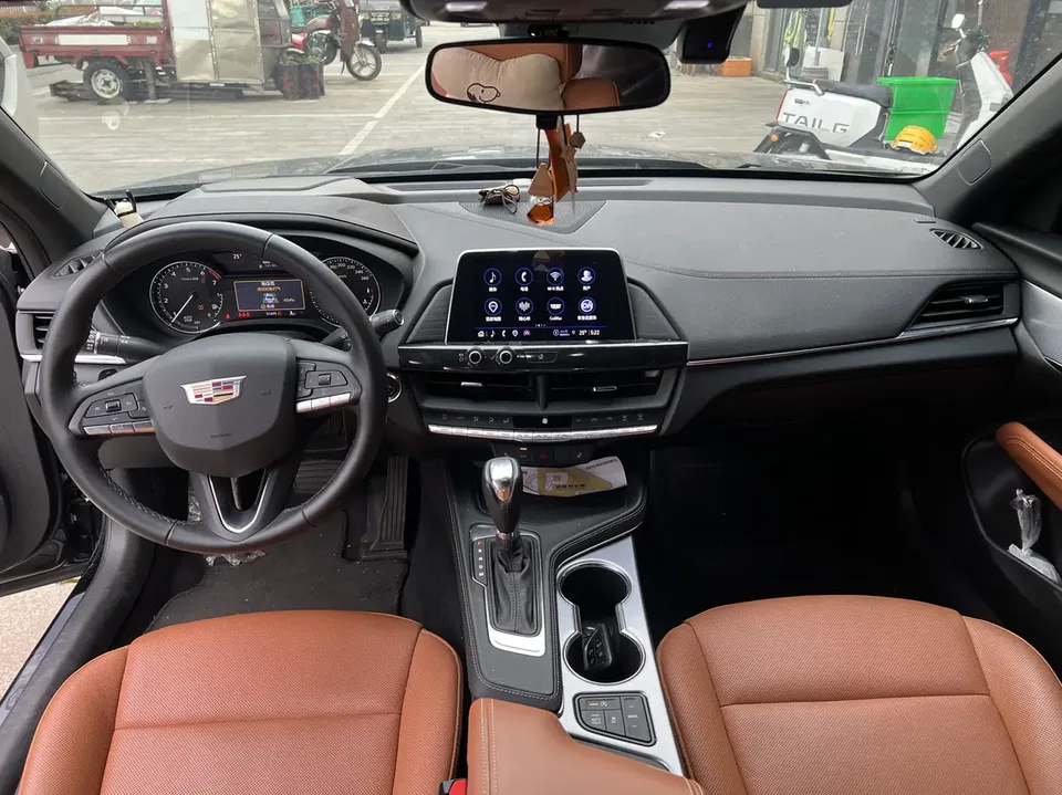 Cadillac CT4 Cadillac CT4 2022 28T luxury model 2022 — миниатюра 3