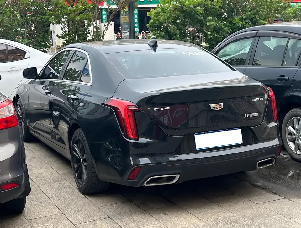 Cadillac CT4 Cadillac CT4 2022 28T luxury model 2022 — миниатюра 4