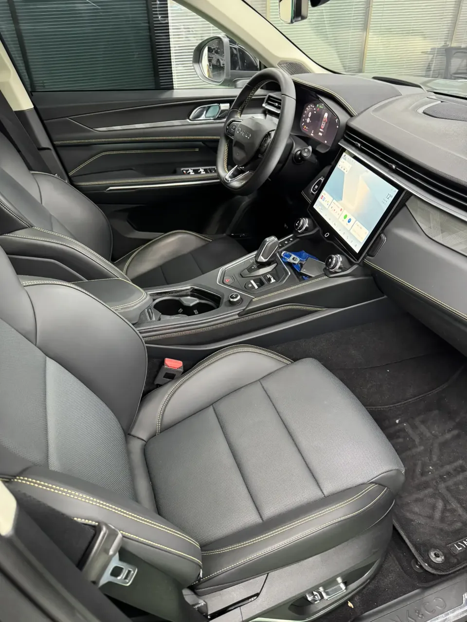 Lynk & Co 01 2.0TD 2WD Global Pro 2024 — миниатюра 4