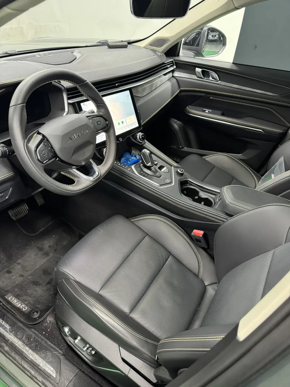 Lynk & Co 01 2.0TD 2WD Global Pro 2024 — миниатюра 5