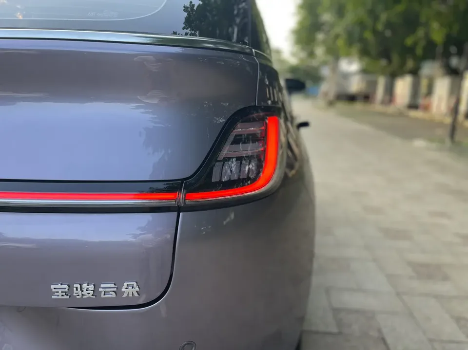Baojun clouds clouds 2023 460 Max 2023 — миниатюра 3