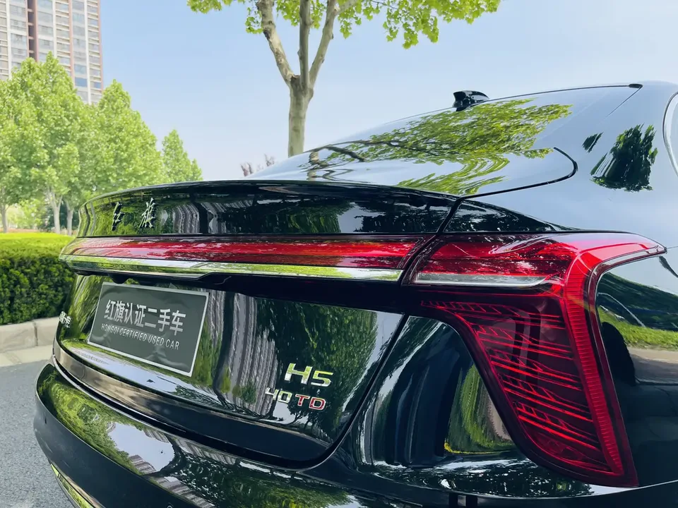 Hongqi H5 H5 2024 Hongqi H5 2024 2.0T Automatic Intelligent Connection Flagship Chang Edition 2024 — thumbnail 4