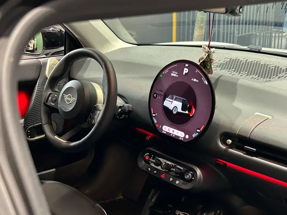MINI electric COOPER COOPER E Classic 2025 — миниатюра 5