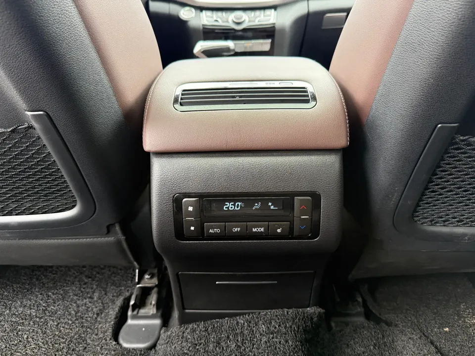 Haval H9 Haval H9 2022 2.0T Gasoline 4WD Luxury 7 Seaters 2023 — thumbnail 4