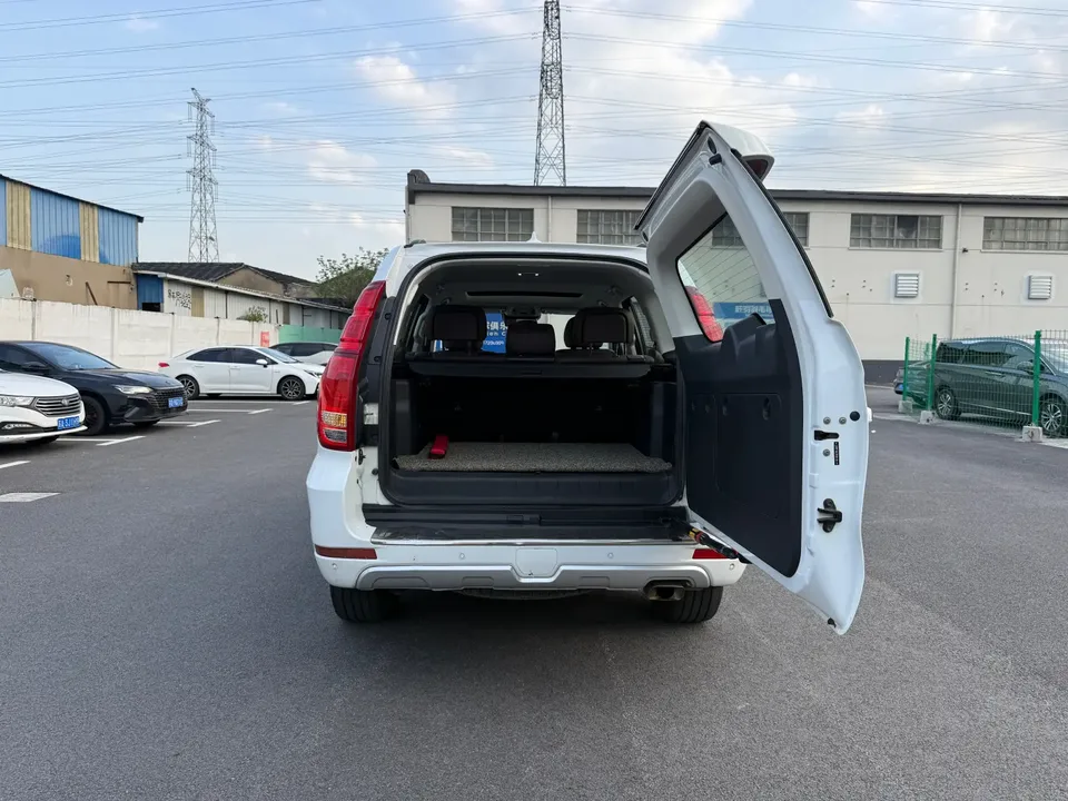 Haval H9 Haval H9 2022 2.0T Gasoline 4WD Smart Edition 5 Seaters 2023 — миниатюра 3