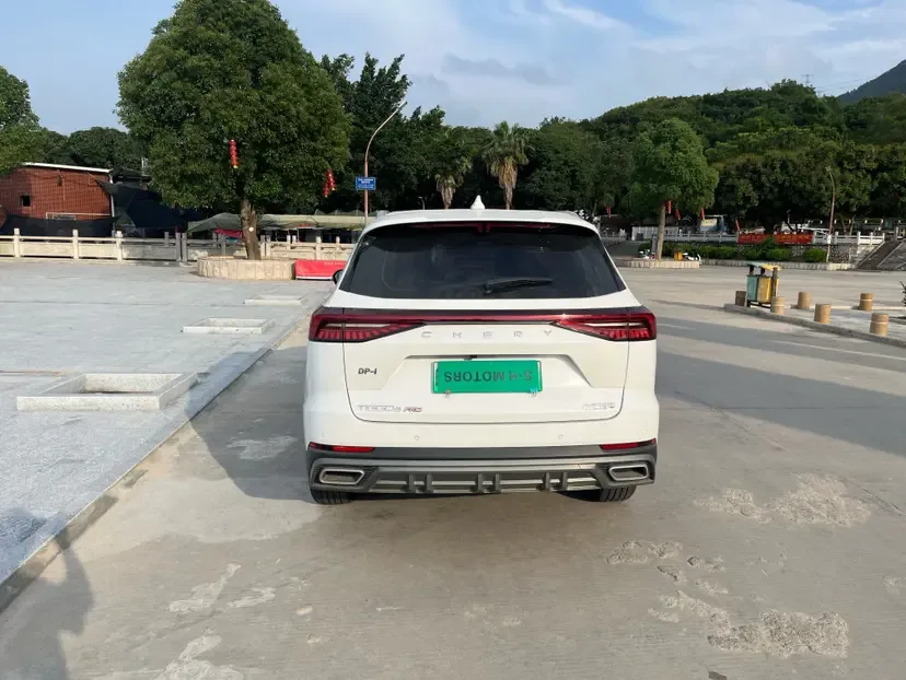 Chery Tiggo 8 PRO PHEV 1.5T DHT indulgent version 2023 — миниатюра 2