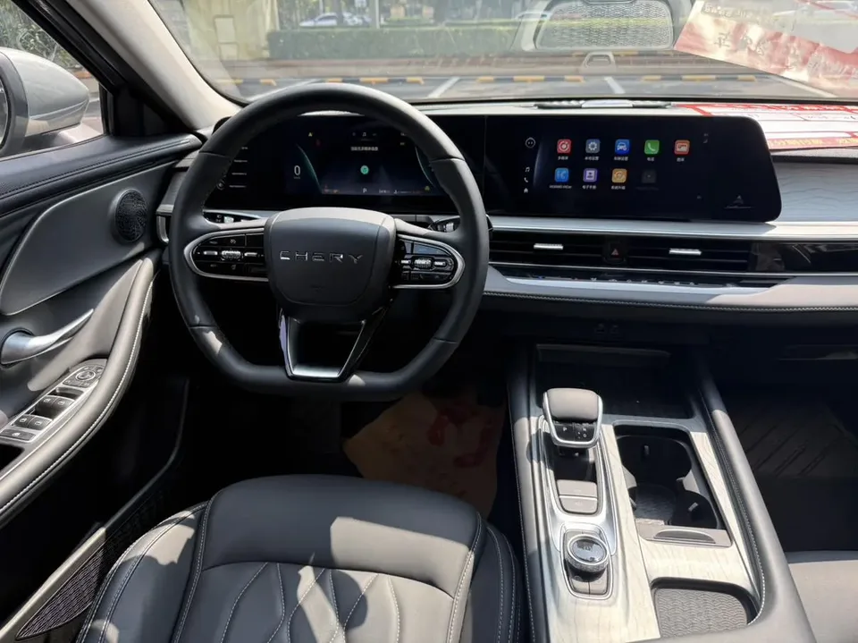 Chery Arrizo 8 1.6TGDI DCT Excellence Edition 2024 — миниатюра 4