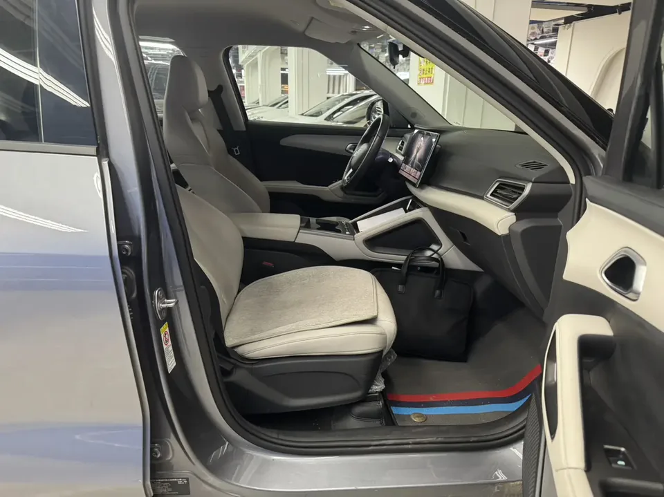 BYD Yuan Up Smart Driving Edition 401KM Vitality Edition 2025 — миниатюра 5