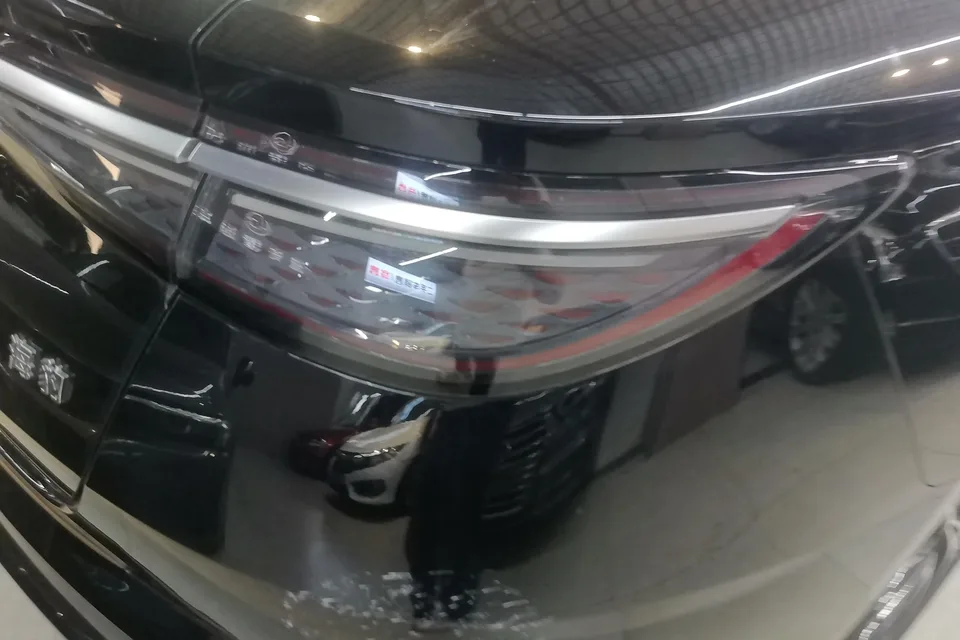BYD Seal DM Honor Edition DM-i 1.5L 121KM Premium Edition 2024 — миниатюра 3