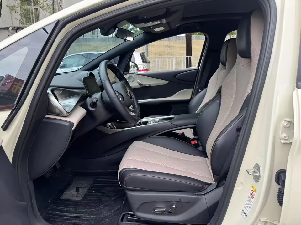 BYD Dolphin Dolphin 2023 Dolphin 2023 Free Edition 2023 — thumbnail 5