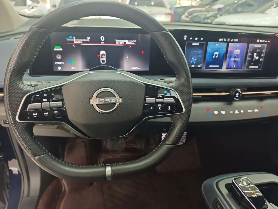 Nissan Ariya high-performance four-wheel drive top version 2023 — миниатюра 4