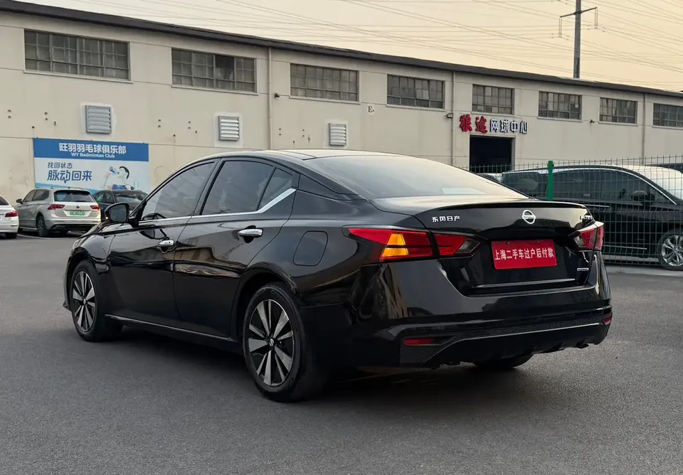 Nissan Altima Teana 2021 Teana 2021 2.0L XL Upper AD1 Smart Travel Navigation Edition 2022 — thumbnail 2
