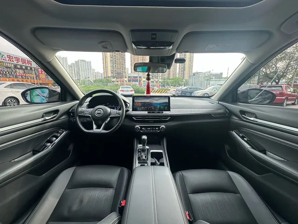 Nissan Altima Teana 2.0L XL-TLS Enjoy Edition 2023 — миниатюра 3