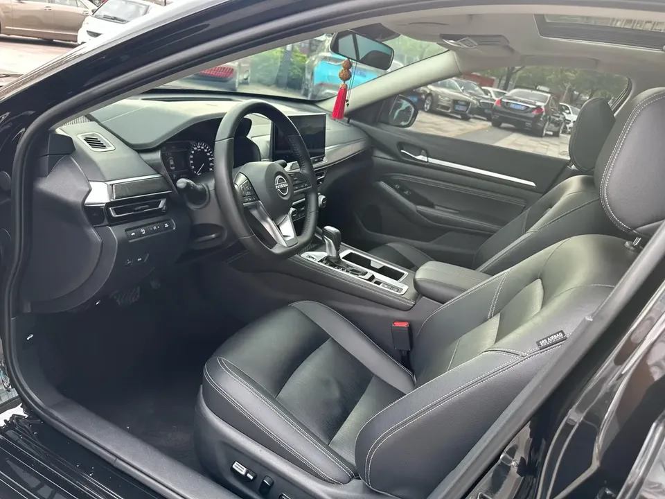 Nissan Altima Teana 2.0L XL-TLS Enjoy Edition 2023 — миниатюра 5