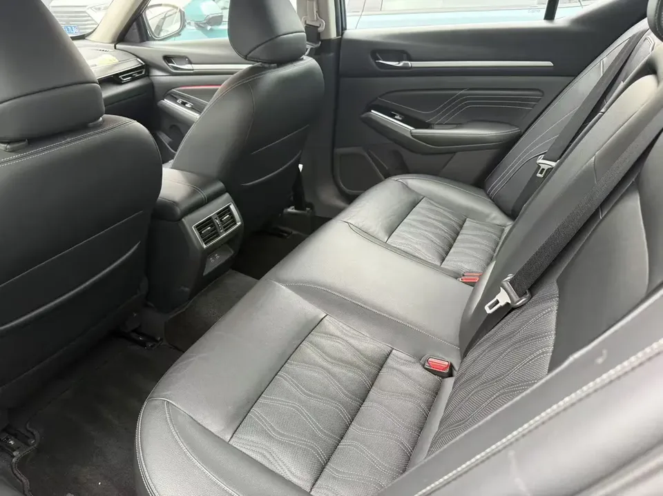 Nissan Altima Teana 2022 Teana 2.0L XL-TLS Enjoy Edition 2022 — thumbnail 3