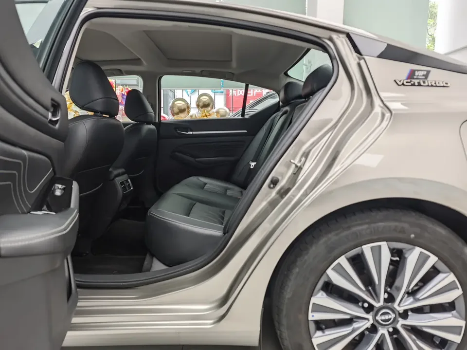 Nissan Altima Teana 2022 Teana 2.0L XL-TLS Enjoy Edition 2022 — thumbnail 5