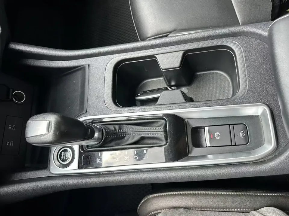 Nissan Sylphy Sylphy 2023 1.6L CVT Enjoy Edition 2024 — thumbnail 5