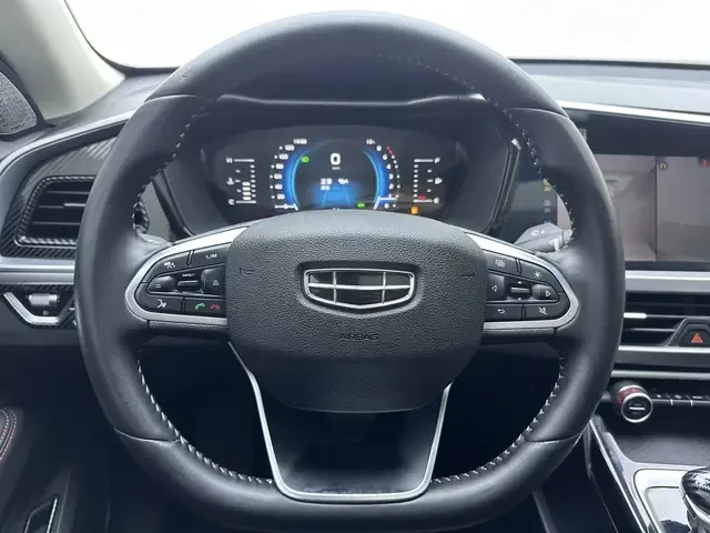 Geely Xingyue S 2.0TD DCT 2WD Lightning Edition 2022 — миниатюра 4